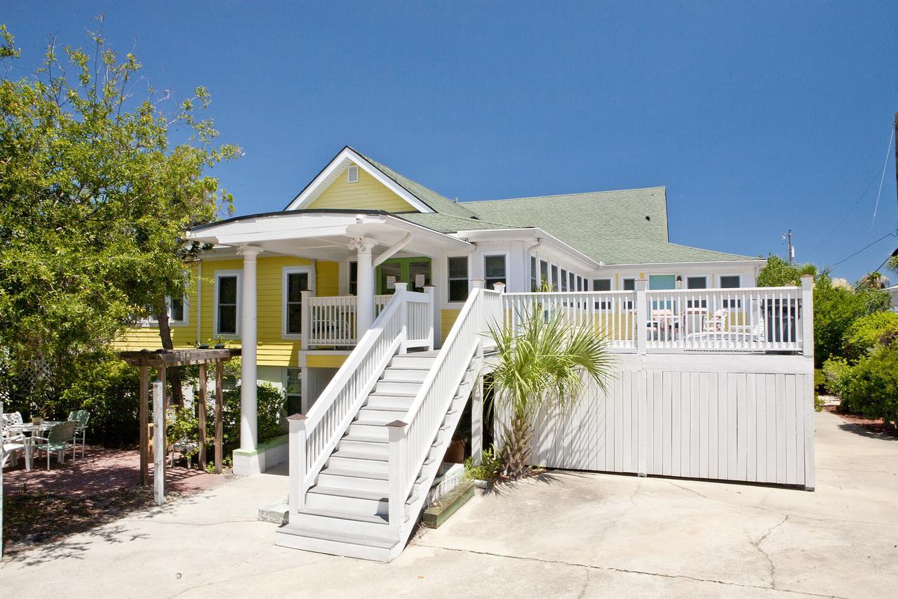 Georgianne Inn & Suites Check In 212 Butler Ave Tybee Island Exterior photo