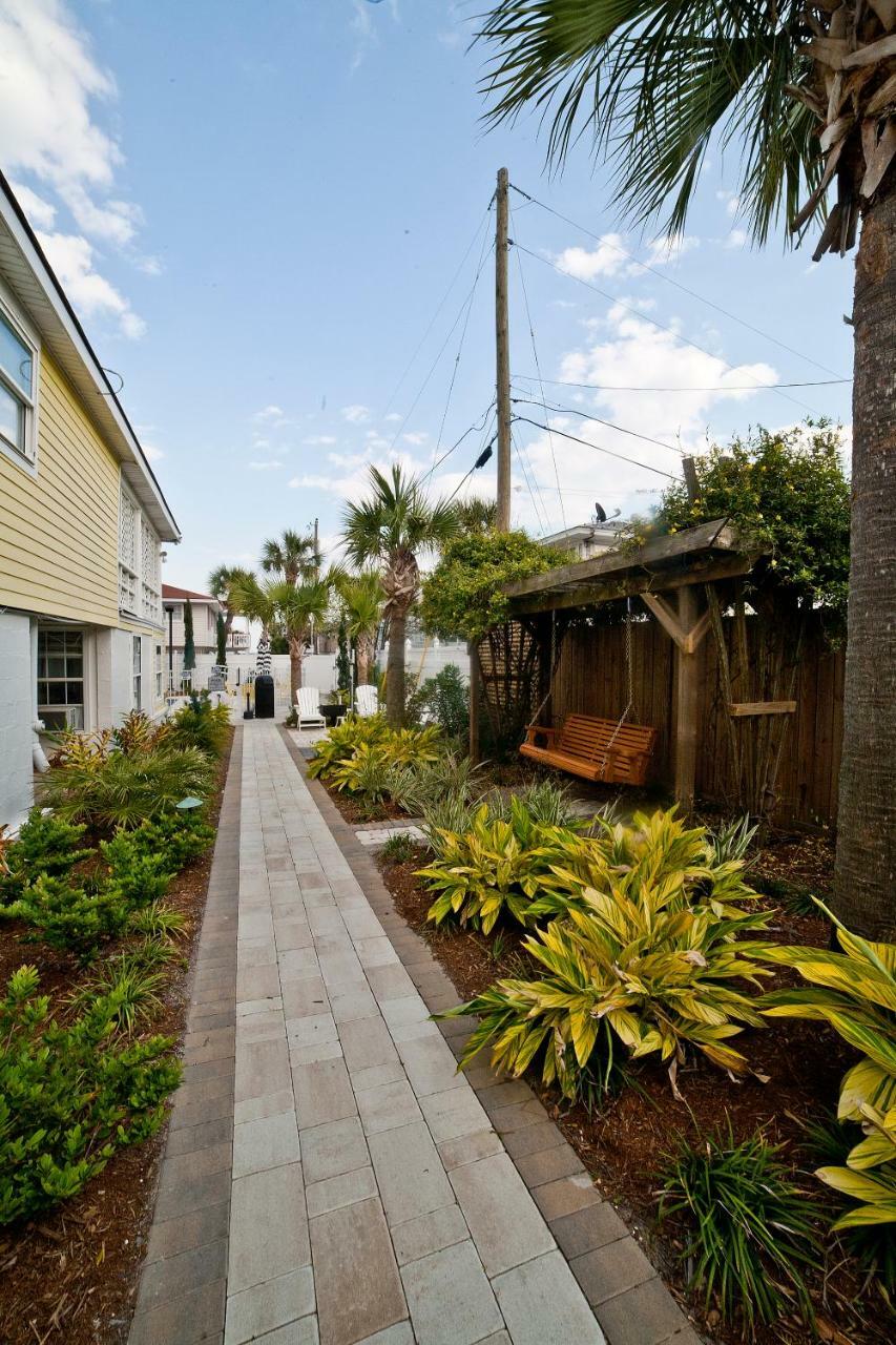 Georgianne Inn & Suites Check In 212 Butler Ave Tybee Island Exterior photo