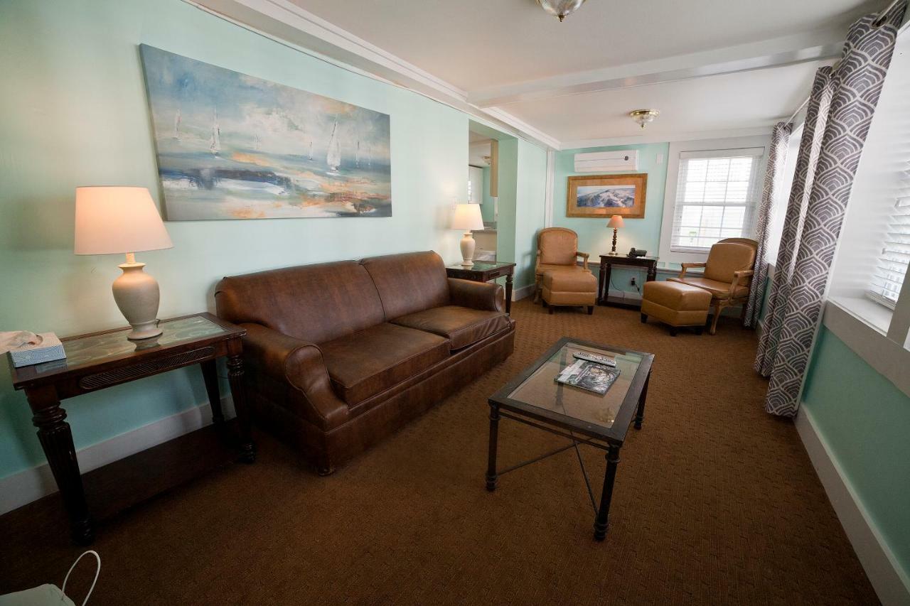 Georgianne Inn & Suites Check In 212 Butler Ave Tybee Island Exterior photo